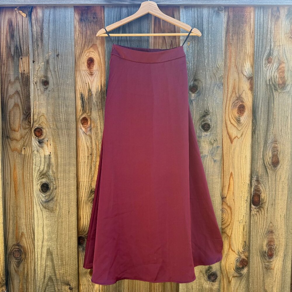 NWOT Burgundy Satin Flare Long Maxi Quarter Circle Skirt